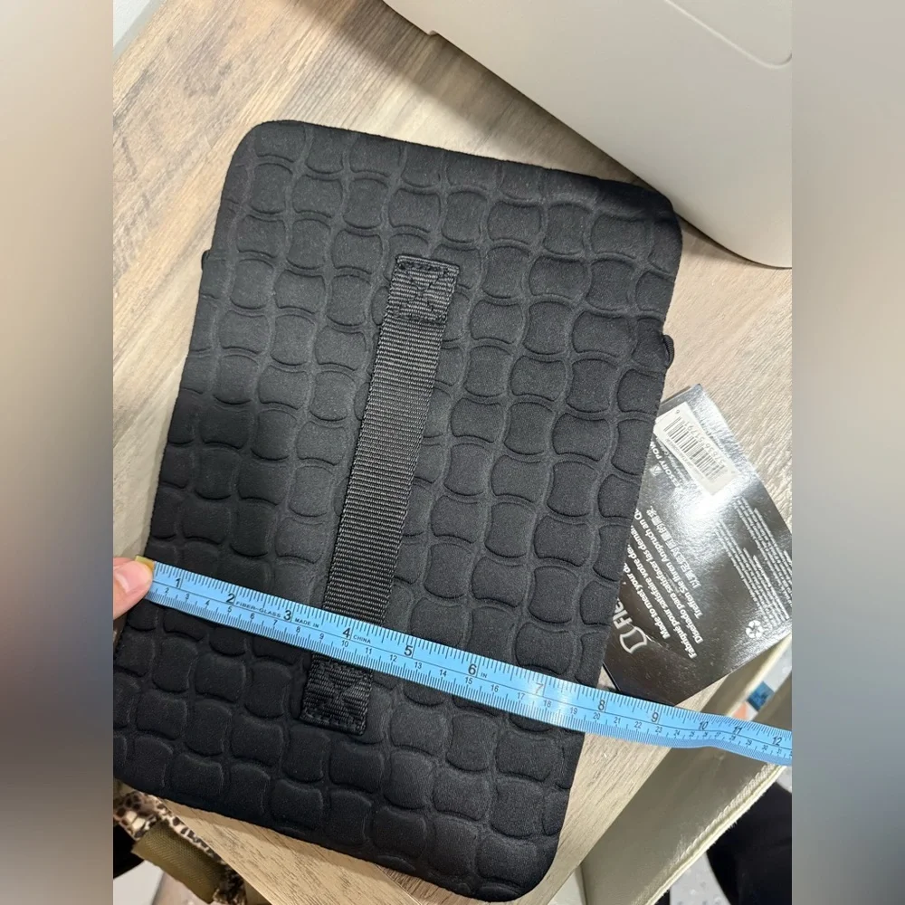 Flex armor device case NWT